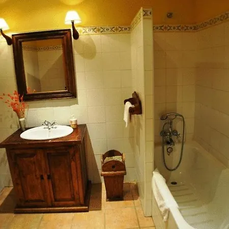 Hotel La Trocha De 2*