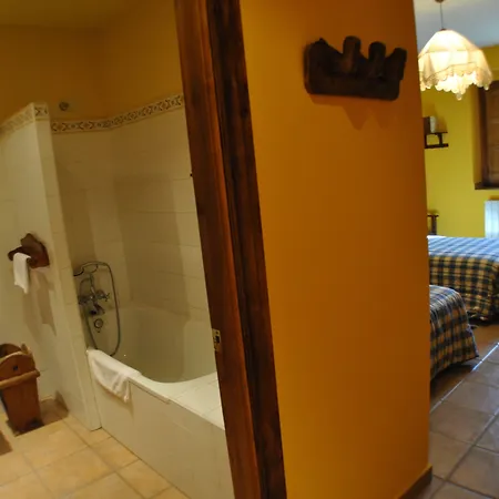 Hotel La Trocha De